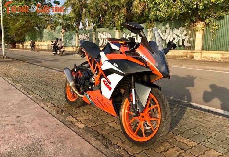 Moto KTM RC200 do “full option” chinh hang tai Ha Noi-Hinh-2