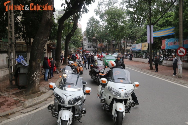 Ca nghin biker hoi ngo mung sinh nhat Hanoi Free Chapter-Hinh-2