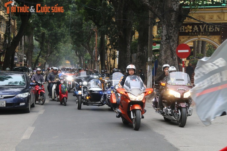 Ca nghin biker hoi ngo mung sinh nhat Hanoi Free Chapter-Hinh-3