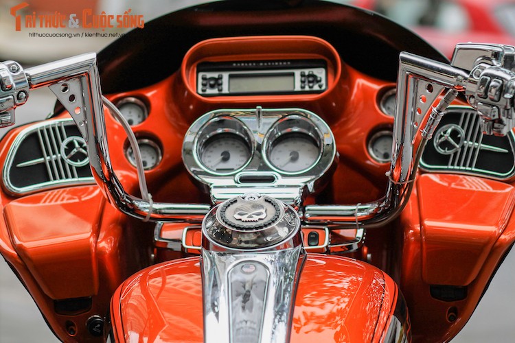 Harley-Davidson Road Glide “giat” CVO tien ty tai Da Nang-Hinh-6