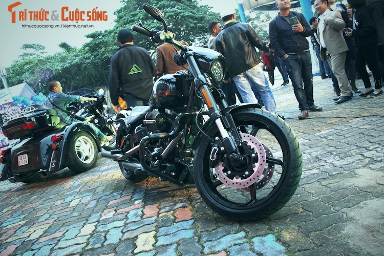 Harley-Davidson CVO Pro Street Breakout tien ty tai Ha Noi-Hinh-2
