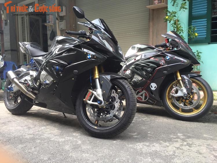 Sieu moto BMW S1000RR do full carbon khung nhat VN