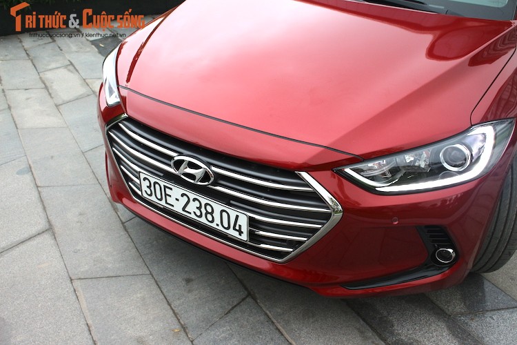 Can canh chiec Hyundai Elantra thu 5000 tai Viet Nam-Hinh-6