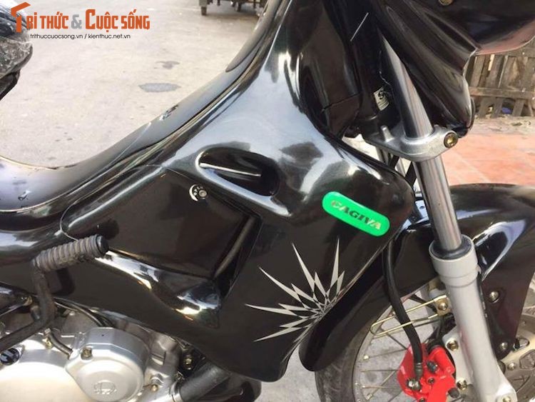 &quot;Dap thung&quot; xe may Cagiva Stella doi 9x tai Viet Nam-Hinh-3