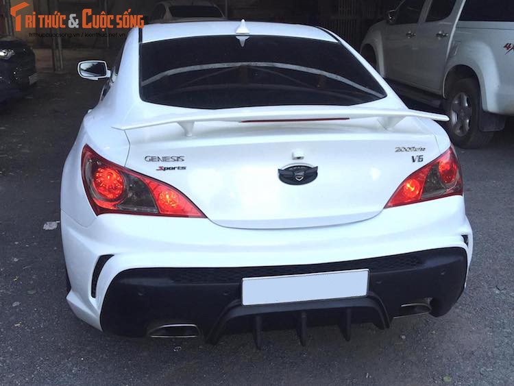 Hyundai Genesis Coupe do ngoai that khung tai Sai Gon-Hinh-5