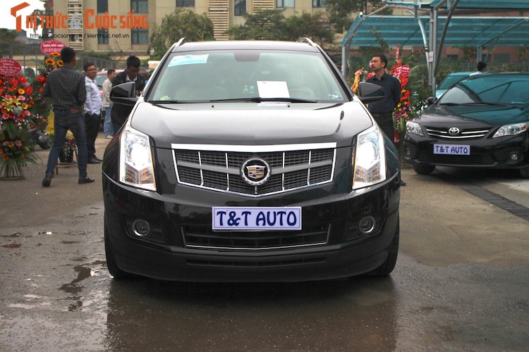 Can canh crossover Cadillac SRX gia 1,4 ty tai Viet Nam-Hinh-3