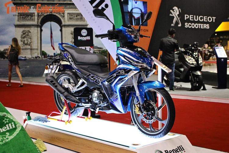 Benelli RFS 150i co gi de &quot;dau&quot; Exciter va Winner tai VN?