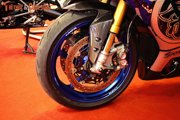 Sieu moto Yamaha R1M do “full do hieu” tai Viet Nam-Hinh-4