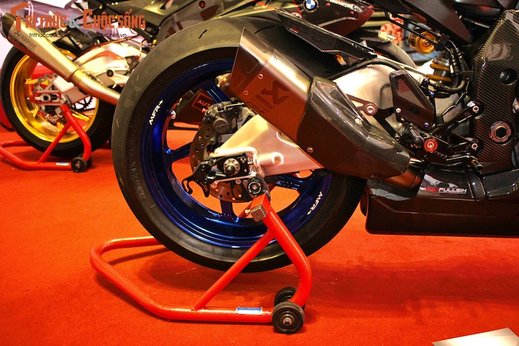 Sieu moto Yamaha R1M do “full do hieu” tai Viet Nam-Hinh-8