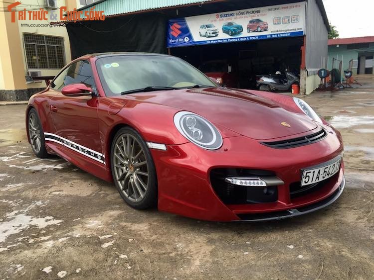 Porsche 911 Carrera do TechArt gia 2,65 ty tai Viet Nam