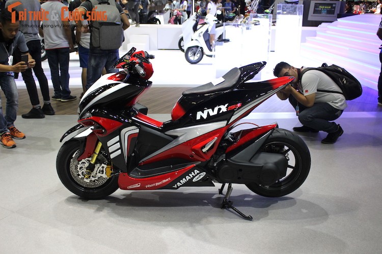 Yamaha NVX do sieu moto “cuc khung” tai Viet Nam-Hinh-2