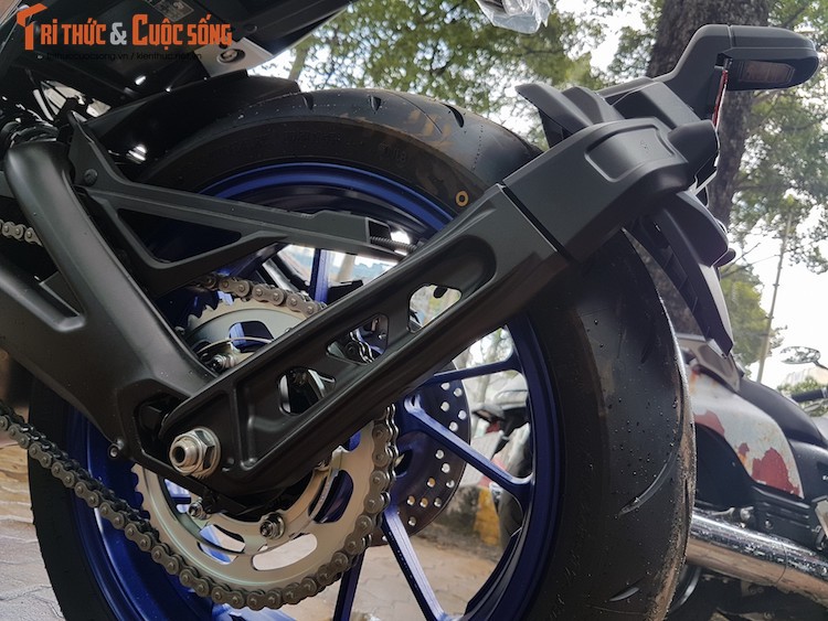 &quot;Soi&quot; moto Yamaha MT-09 2017 gia 350 trieu tai Sai Gon-Hinh-12