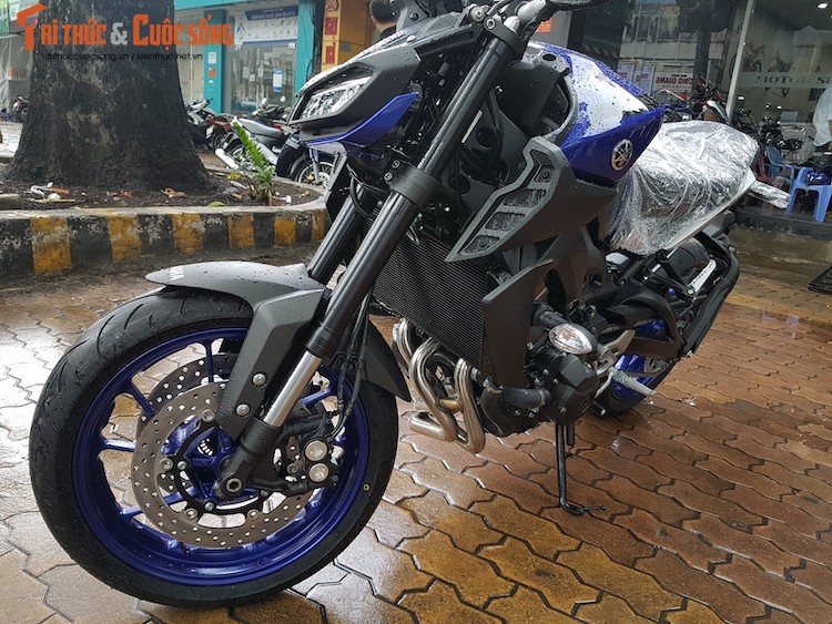 &quot;Soi&quot; moto Yamaha MT-09 2017 gia 350 trieu tai Sai Gon-Hinh-13