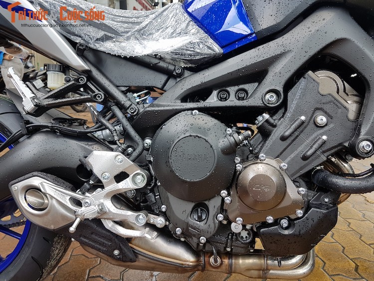 &quot;Soi&quot; moto Yamaha MT-09 2017 gia 350 trieu tai Sai Gon-Hinh-7