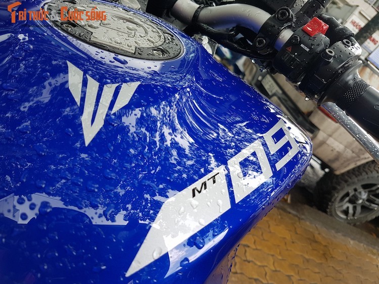 &quot;Soi&quot; moto Yamaha MT-09 2017 gia 350 trieu tai Sai Gon-Hinh-9