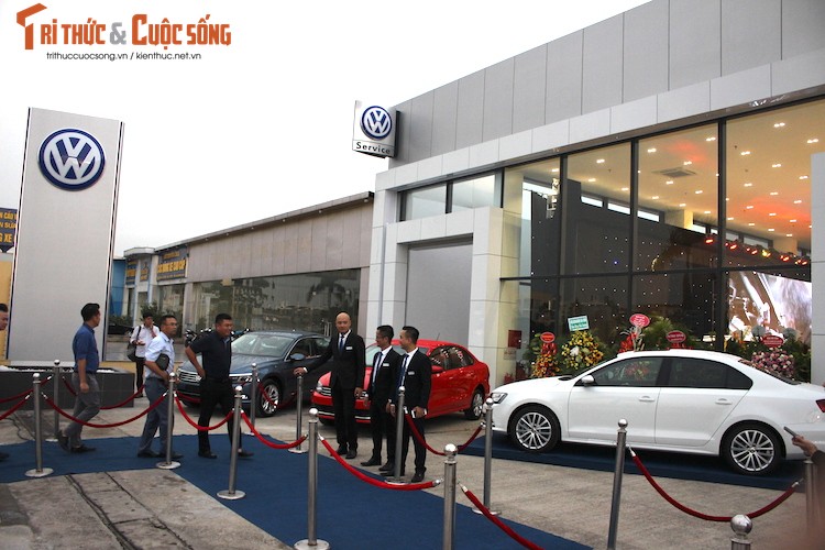 Can canh dan xe Volkswagen chinh hang tai Ha Noi