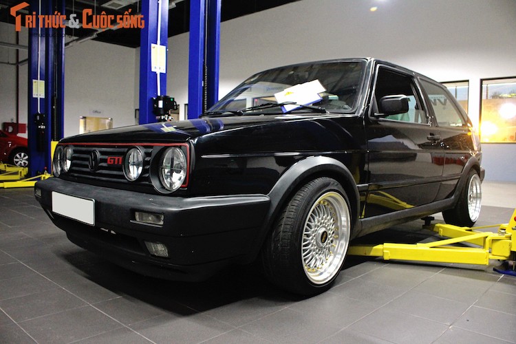 &quot;Hang hiem” Volkswagen Golf GTI hon 30 tuoi tai Ha Noi