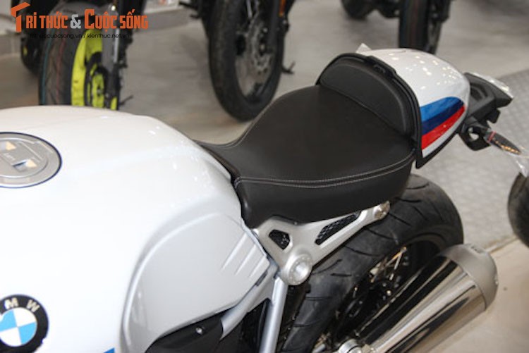 Can canh moto BMW R nine T Racer dau tien tai VN-Hinh-5