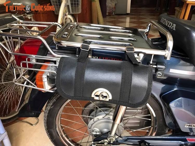 Xe may Honda Cub 82 hang hiem &quot;con zin&quot; tai Ha Noi-Hinh-10