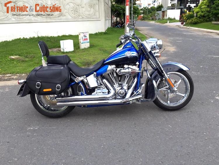 “Xe no” Harley-Davidson CVO Softail gia 750 trieu tai VN-Hinh-3