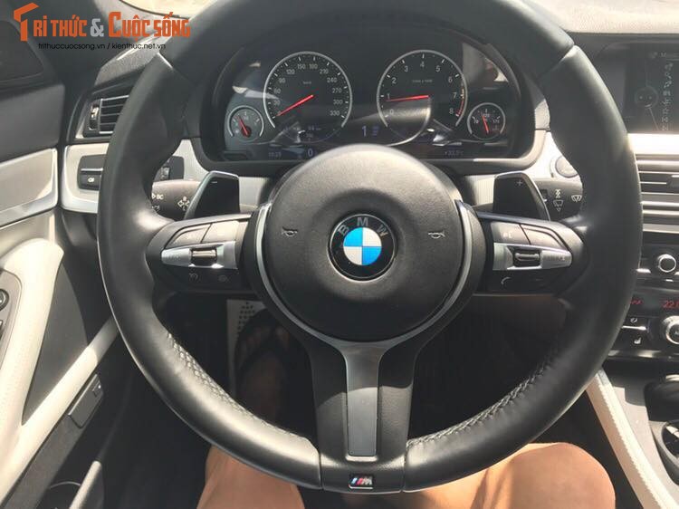 Sieu sedan BMW M5 doc nhat Viet Nam gia 7 ty dong-Hinh-3