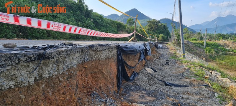 Da Nang: Toan canh tuyen duong tram ty vua tham nhua da nut gay-Hinh-14