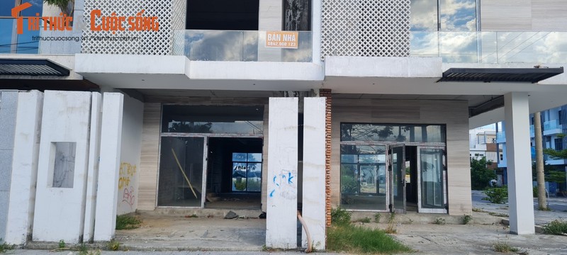 Da Nang: Hoang tan “sieu pham” shophouse 2 mat tien Marina Complex-Hinh-5