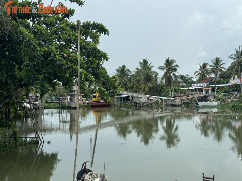 Vu sap cau dang thi cong o Kien Giang: Chi dinh thau co dung?