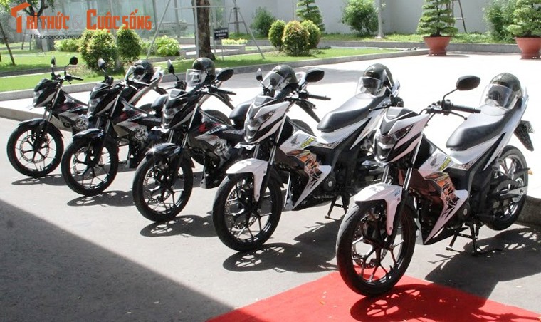 “Soi” 100 xe moto dac chung cua Canh sat SBC TP HCM-Hinh-7