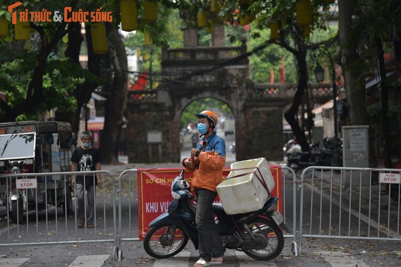 Thiet lap vung kiem soat, nguoi dan van co tinh “vuot rao”