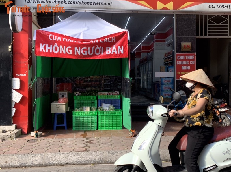 Gian hang khong nguoi ban, tu tra tien dau tien tai Ha Noi