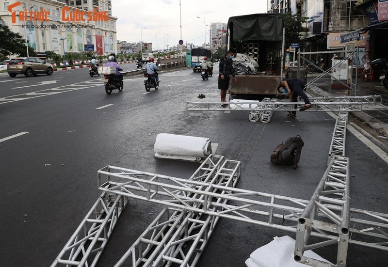 Hinh anh thao do 39 chot kiem soat tren duong pho Ha Noi-Hinh-6