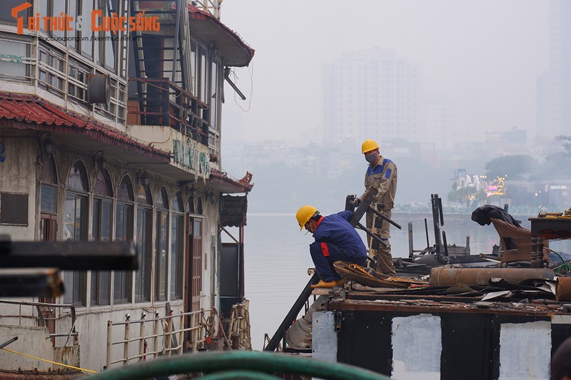 Ha Noi: Loat nha hang noi Ho Tay chinh thuc bi “khai tu”-Hinh-7